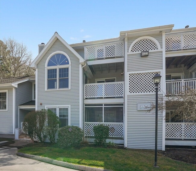 600 County St Unit 308, Taunton, MA 02780 Condo for Rent in Taunton
