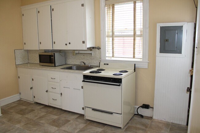 Foto del edificio - 983 E Philadelphia St