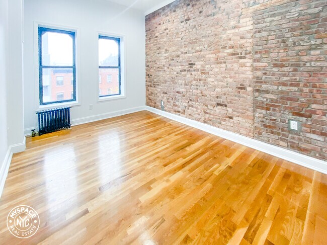 Foto del edificio - 118 Quincy St