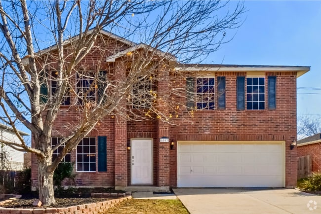 Building Photo - 8003 Mosstree Dr