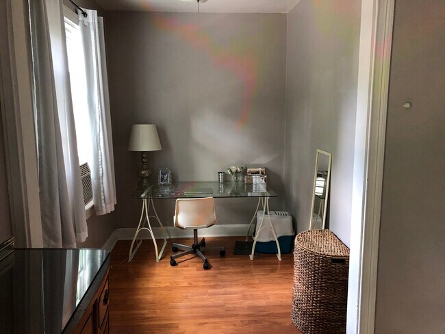 Foto del edificio - 127 2nd St