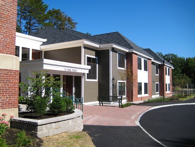 Building Photo - Park Street School