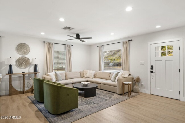 Foto del edificio - 3515 E Piccadilly Rd