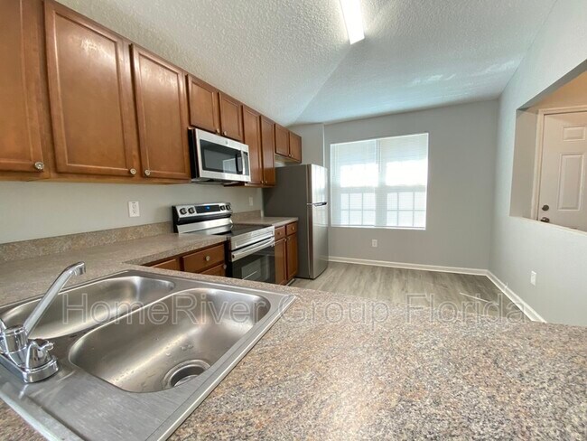 Building Photo - 11053 Campus Heights Ln