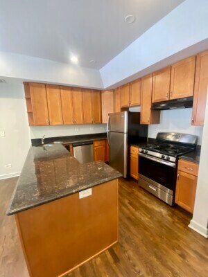 Building Photo - 4010 S Calumet Ave