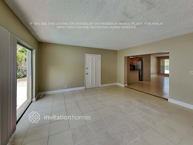 Foto del edificio - 2240 NE 62nd Ct