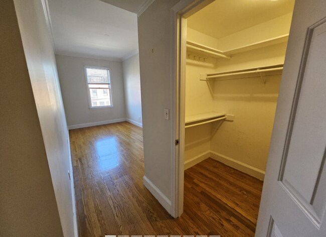 Building Photo - 180 Marlborough St