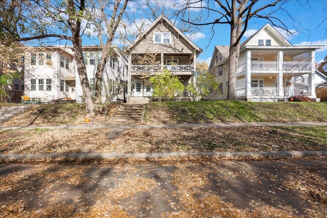 Building Photo - 1997-1999 Ashland Ave