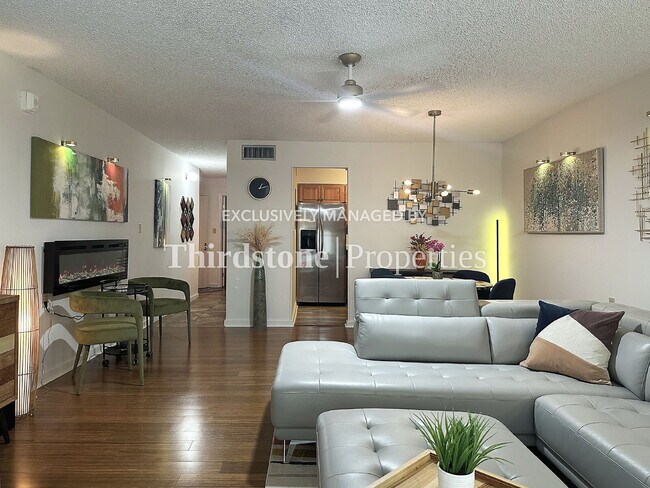 Foto del edificio - 1071 Edgewood Ave S