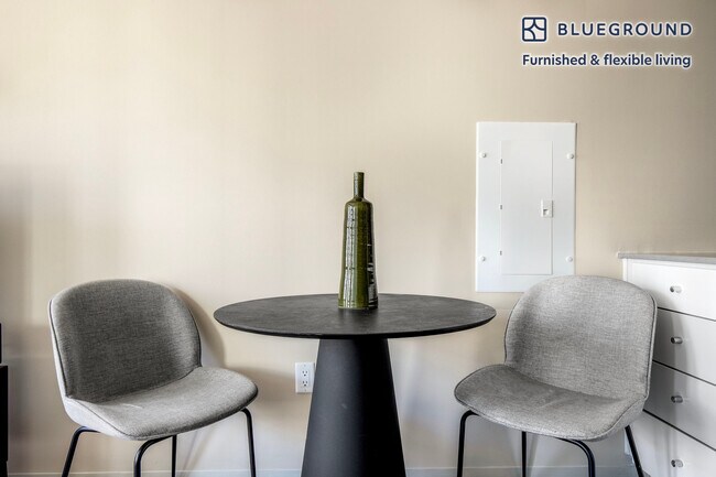 Foto del edificio - 445 Artisan Way