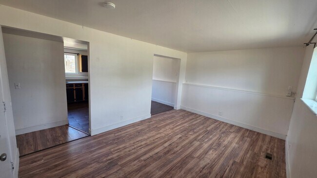 Foto del edificio - 3394 Mockingbird Way