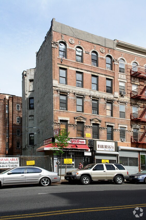 Primary Photo - 2807 Frederick Douglass Blvd