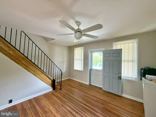 Foto del edificio - 3208 W Willard St