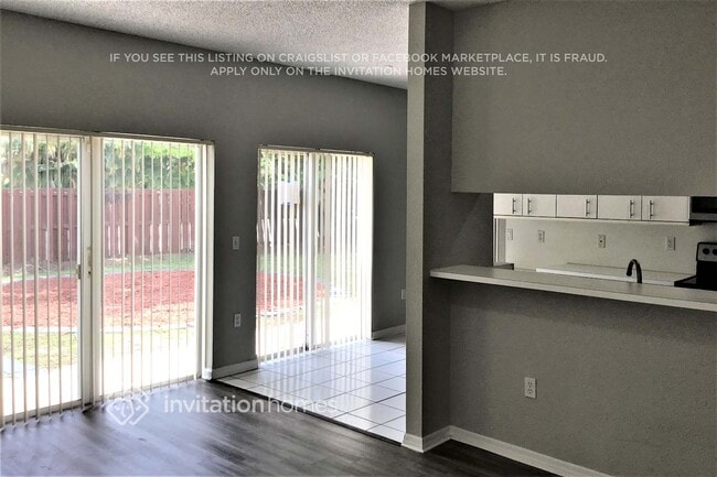 Foto del edificio - 9191 SW 212th Terrace
