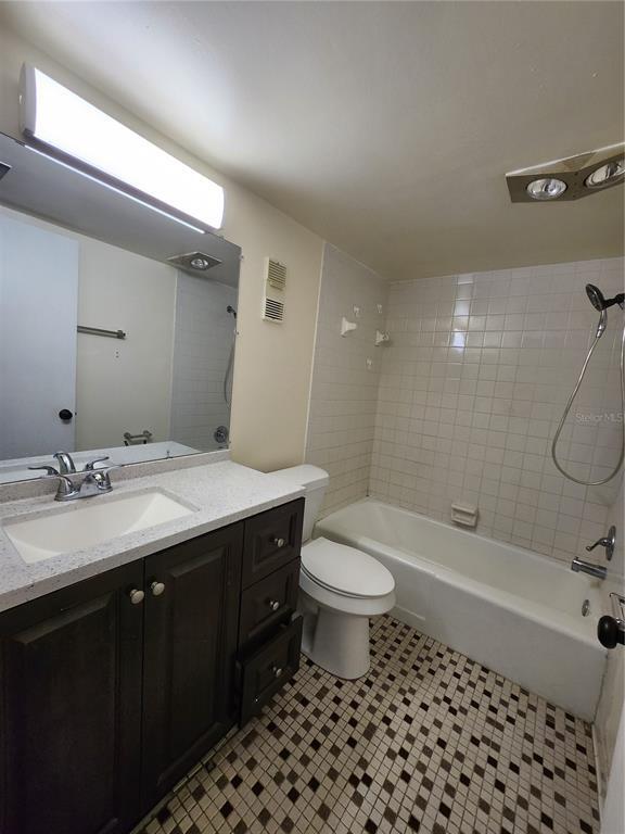 Foto del edificio - 3301 58th Ave S