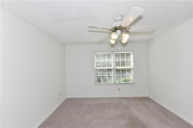 Building Photo - 3005 Landington Way NW