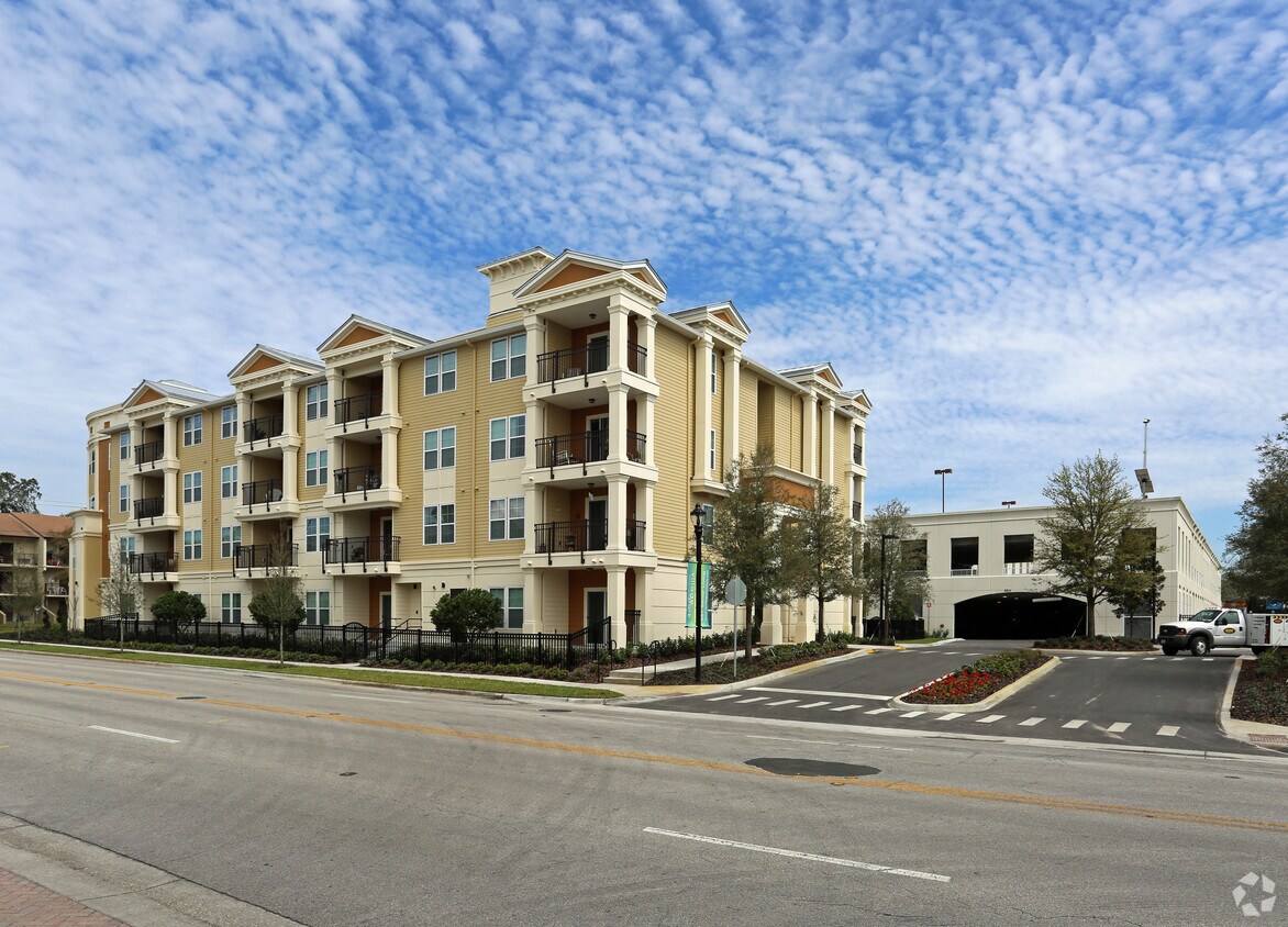 Foto del edificio - Village Park Senior