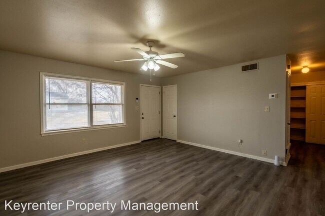 Foto del edificio - 3 br, 1 bath House - 5808 N Garrison Pl