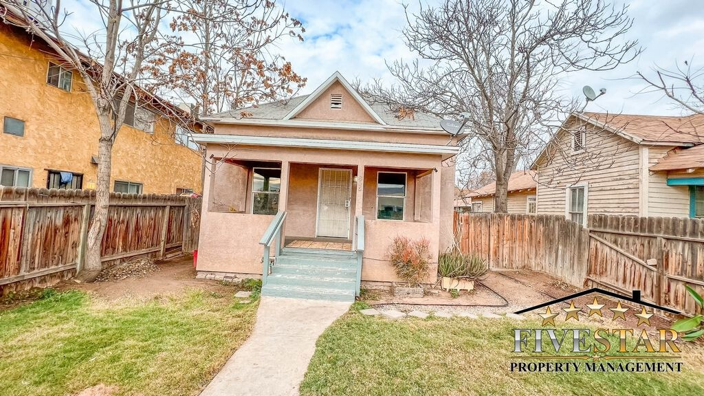Primary Photo - 806 Niles St