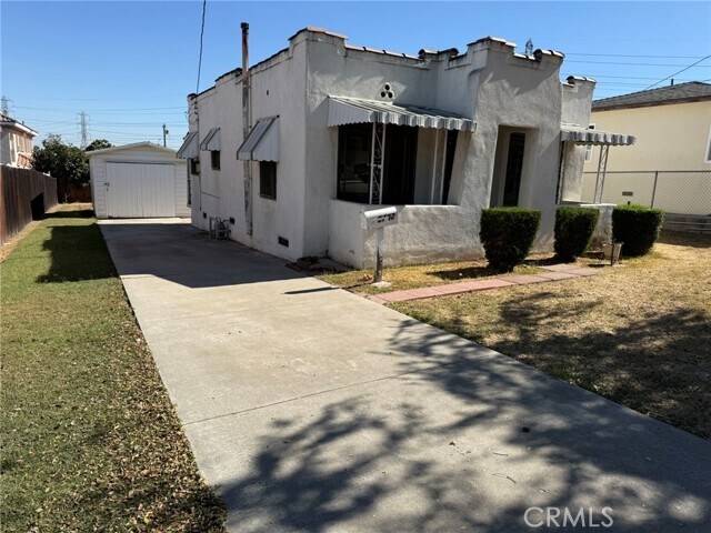 Foto principal - 2402 Denton Ave