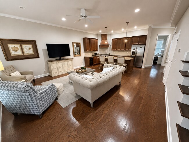 Foto del edificio - 1401 Pinnacle Park Ln