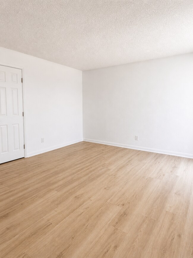 Foto del interior - 14719 S. Berendo Ave