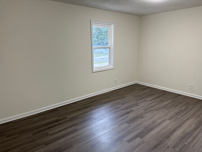 Building Photo - Home for rent! $1,450 - 4 bedroom