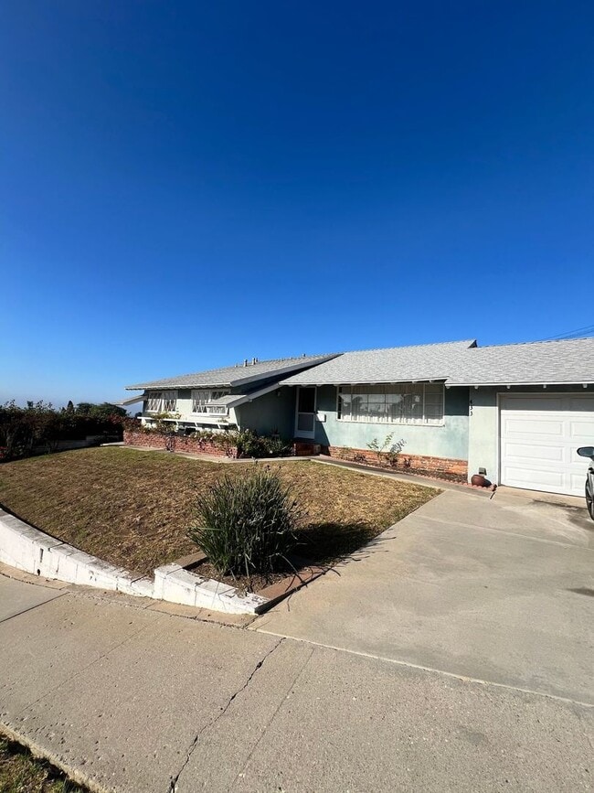 Building Photo - 433 Arnett Ave