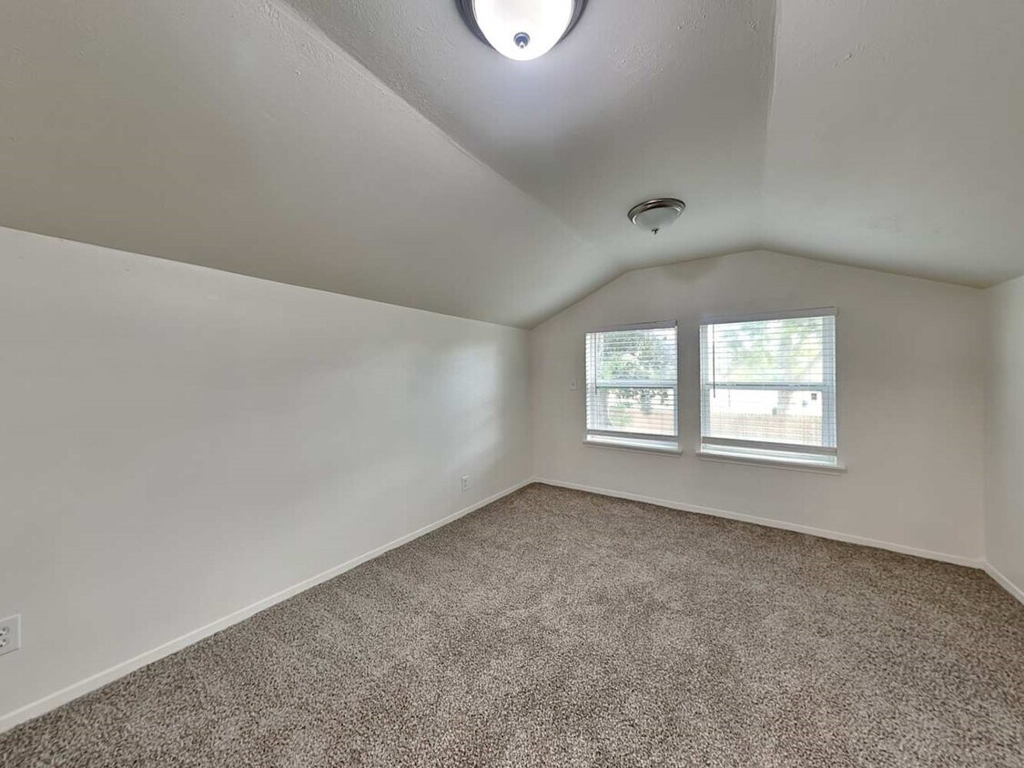 Primary Photo - 16811 Tranquil Dr