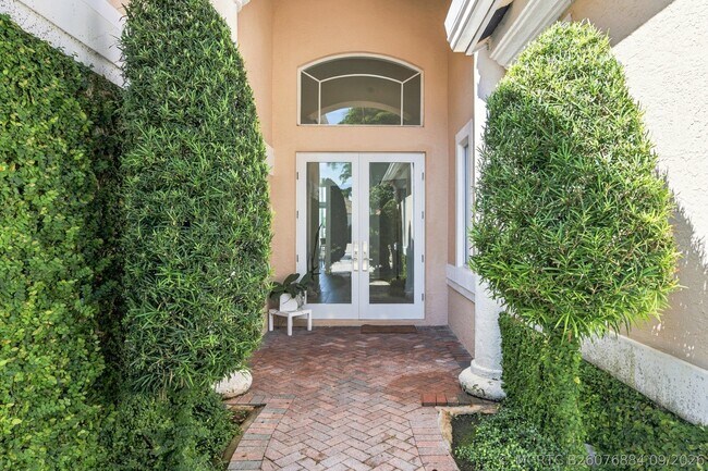 Foto del edificio - 14334 Stroller Way