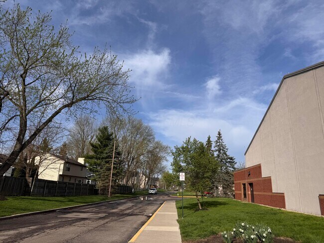 Foto del edificio - 2632 Breathstone Ct