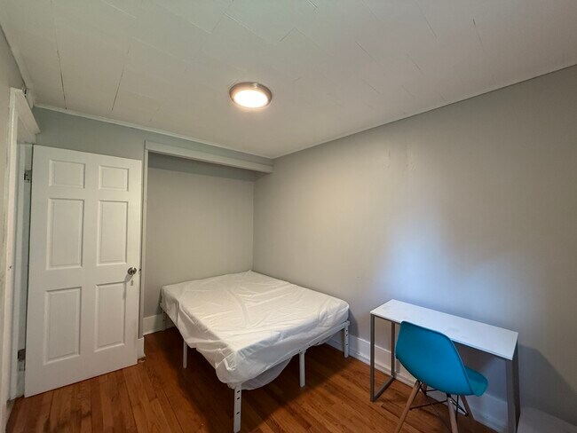 Building Photo - The Study at Congress