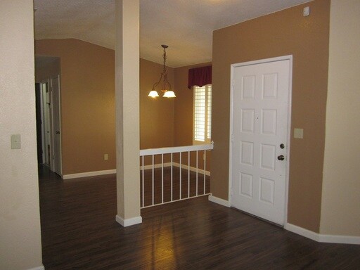 Building Photo - 4030 Sequoia Way