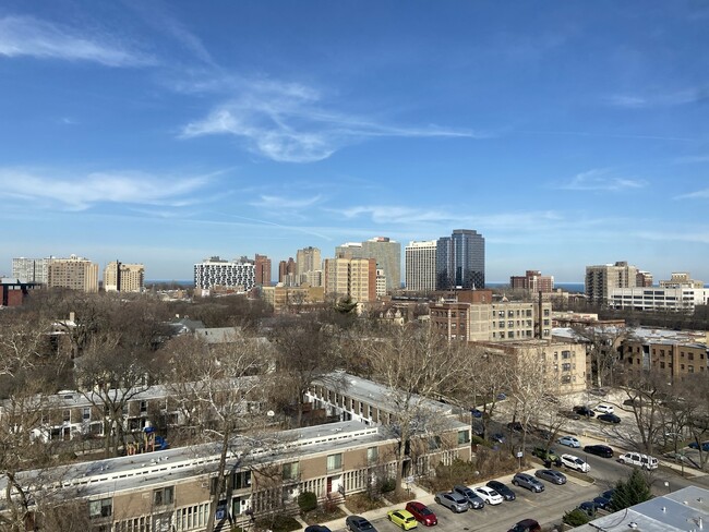 Foto del edificio - 1401 E 55th St