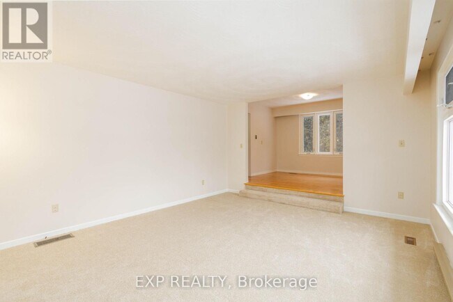 Photo du bâtiment - 26 Joel Ave