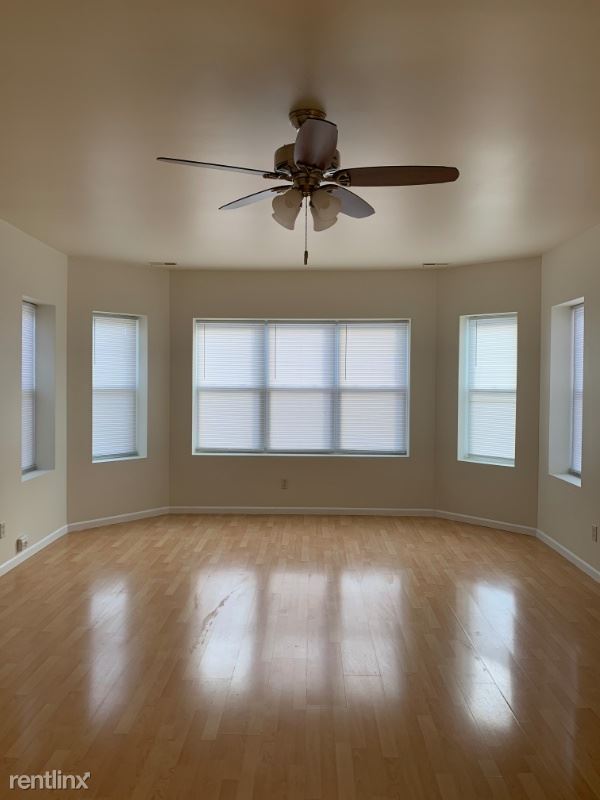 Primary Photo - 4 br, 1 bath Apartment - 6508 S Morgan St