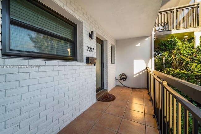 Foto del edificio - 2247 NE 122nd St