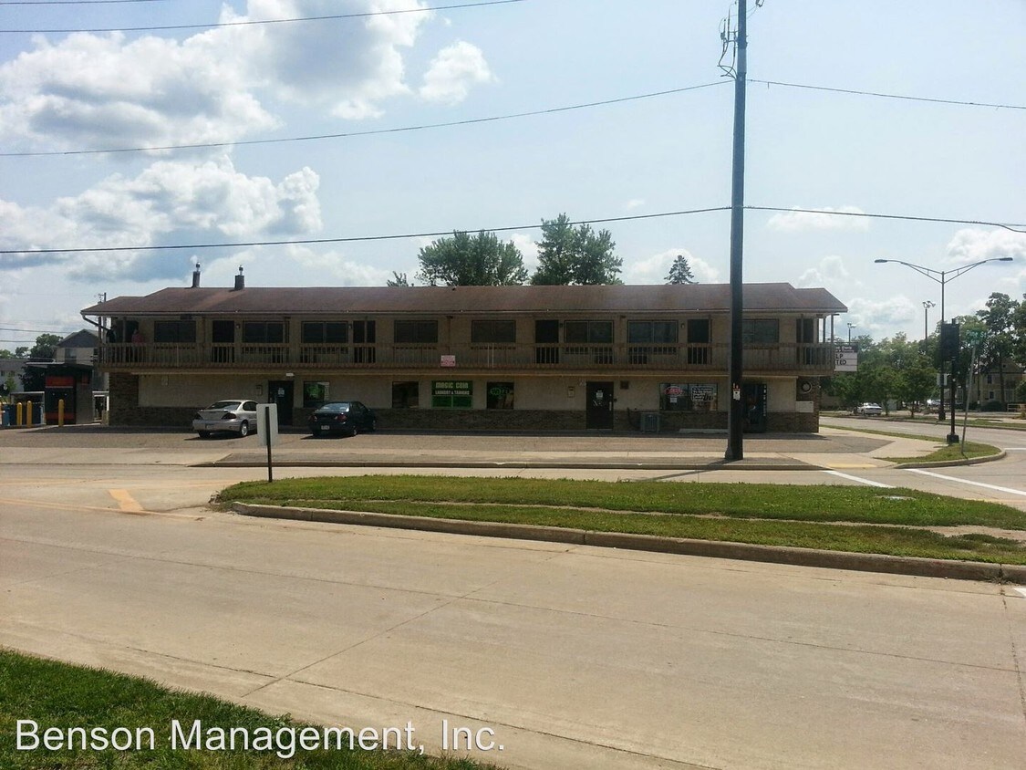 Foto principal - 334 West Ave N