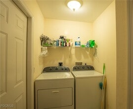 Building Photo - 2516 13th St SW