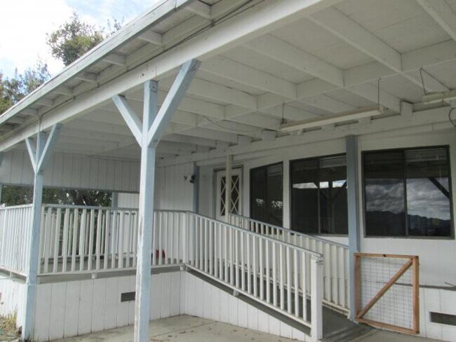 Building Photo - 115-115 Shelby Way