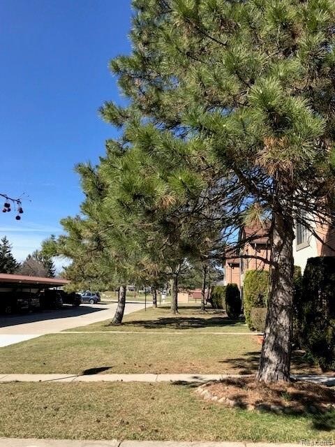 Building Photo - 1556 Meadowside Dr