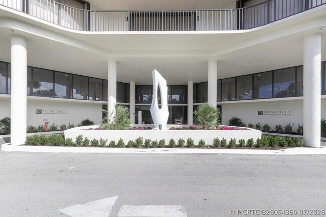 Building Photo - 3610 S Ocean Blvd