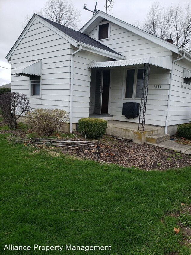 Primary Photo - 3 br, 1 bath House - 7829 North River Rd