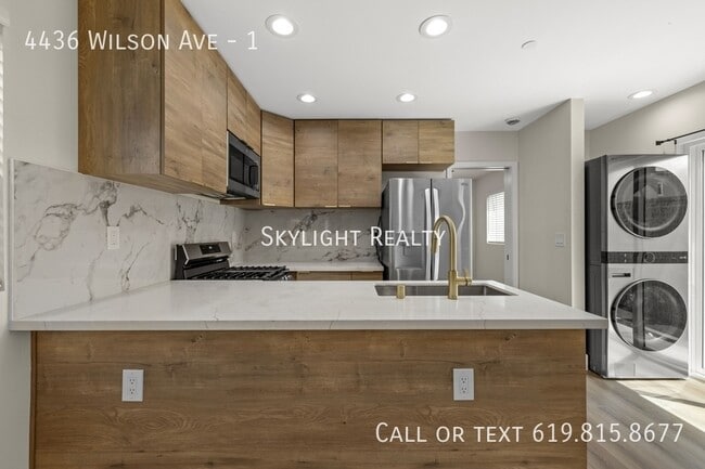 Foto del edificio - 4436 Wilson Ave