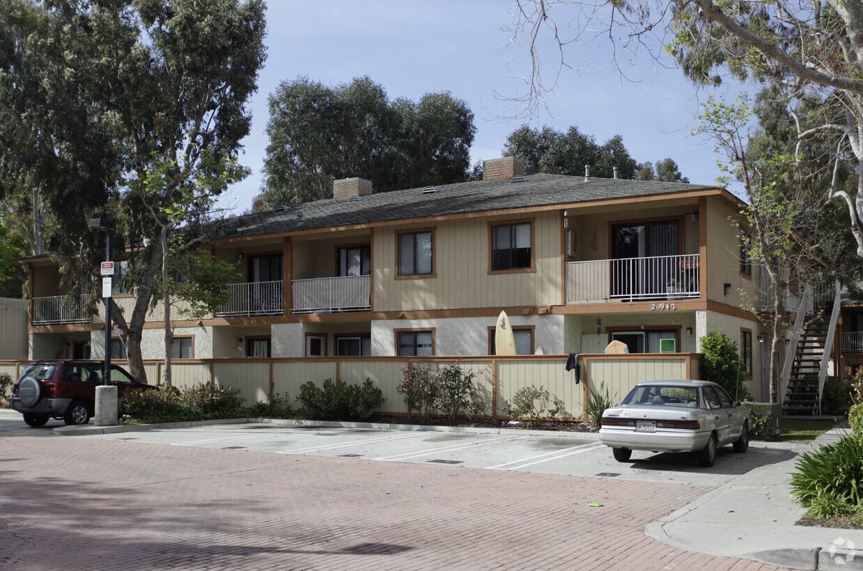 Primary Photo - 25942 Domingo Ave