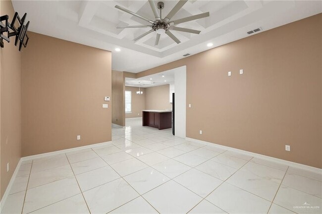 Foto del edificio - 521 Oak Ridge St