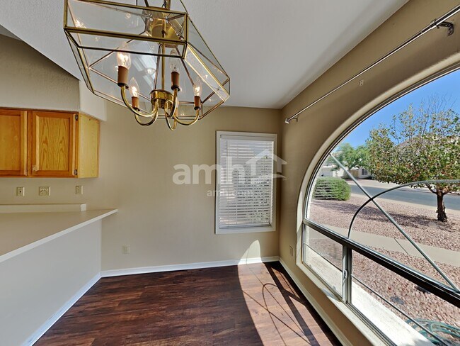 Building Photo - 4038 E Encinas Ave