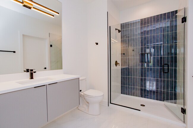Foto del edificio - 3821 N Ashland Ave