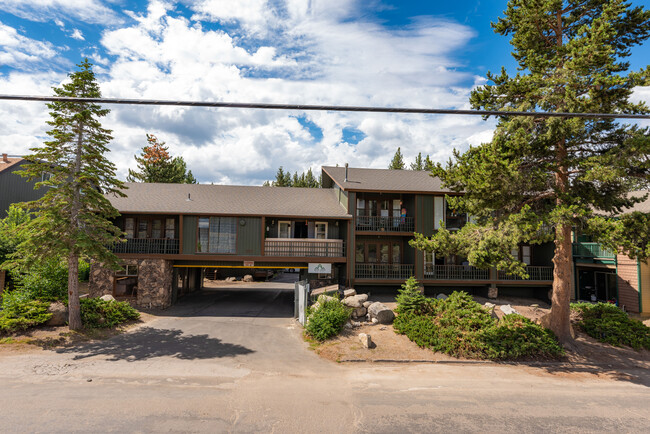 Building Photo - Aspen Grove Tahoe