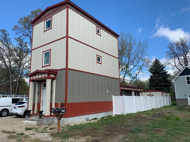 Foto del edificio - The Eagle Tower